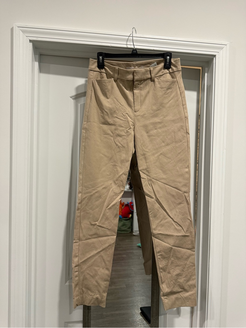 Old navy pixie Khaki Straight-Leg Pants - Neutral Beige
